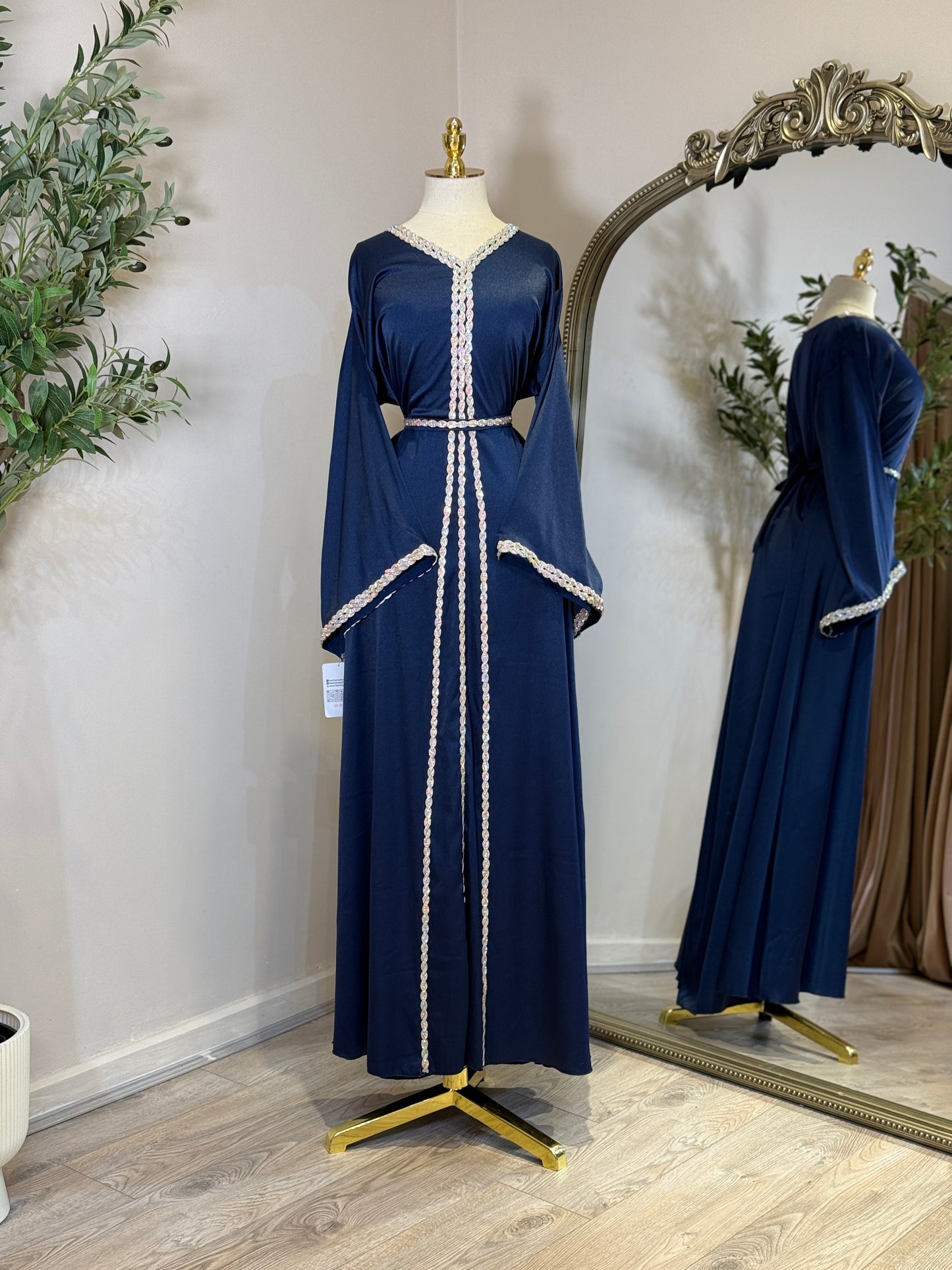 Amira Satin Simple Classic Abaya