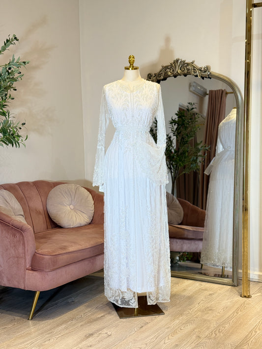 Cala Hand Embellished Luxury Khaliji Caftan 3 piece