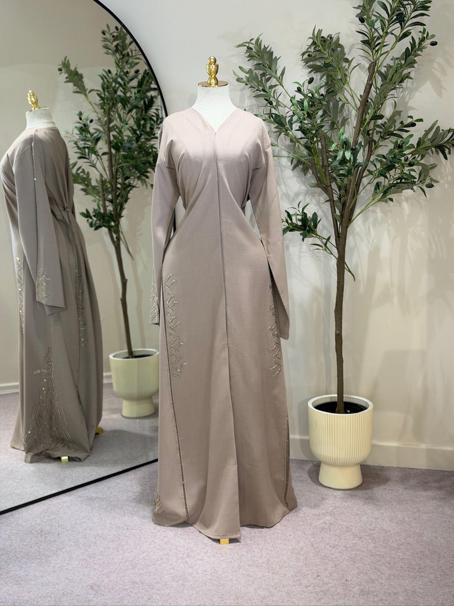 Yusra Luxury Khaliji Abaya