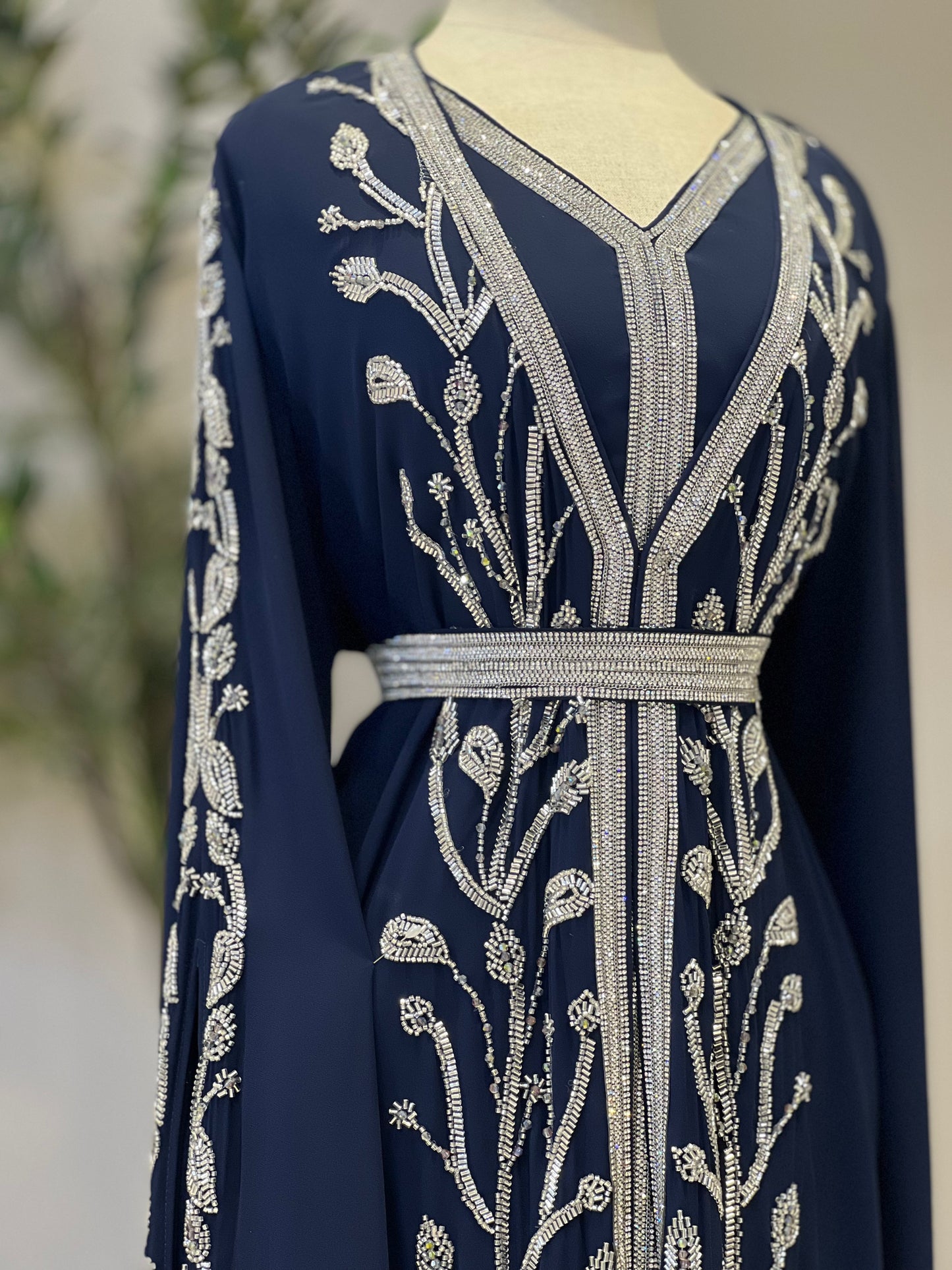 Luxury Khaleeji 3 piece Caftan Comes In 4 Colours