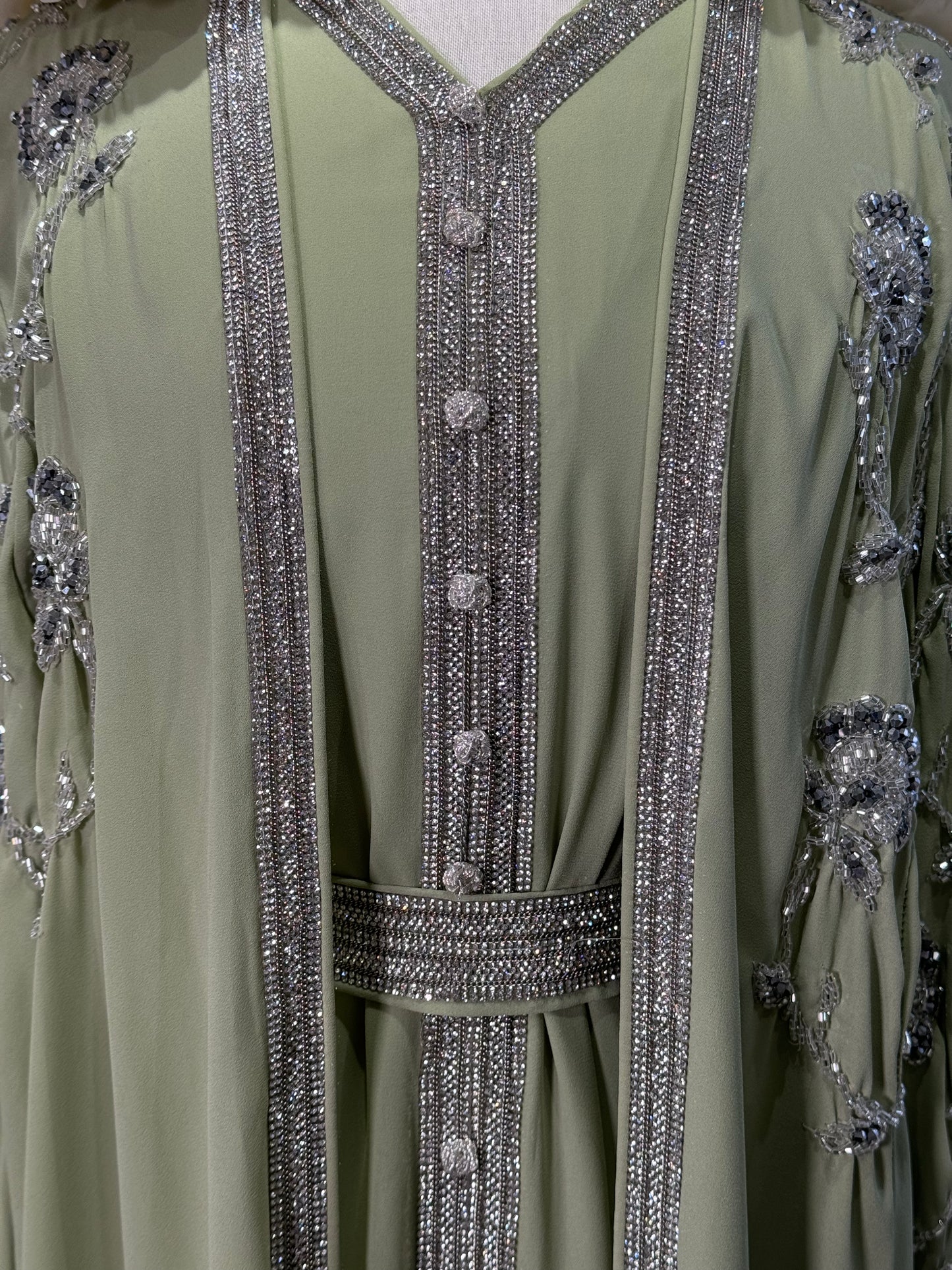 Full Embellished Luxury Khaliji Caftan