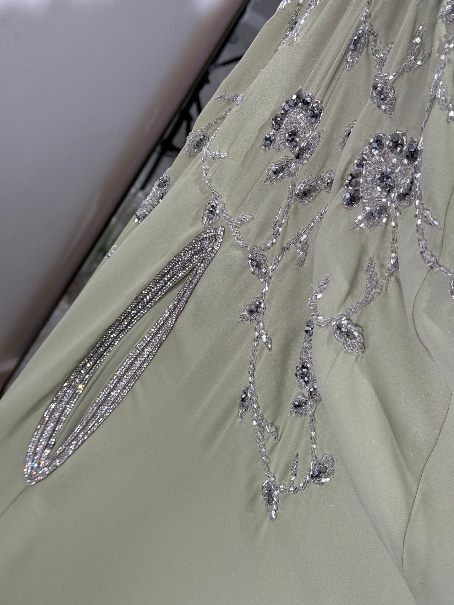 Full Embellished Luxury Khaliji Caftan