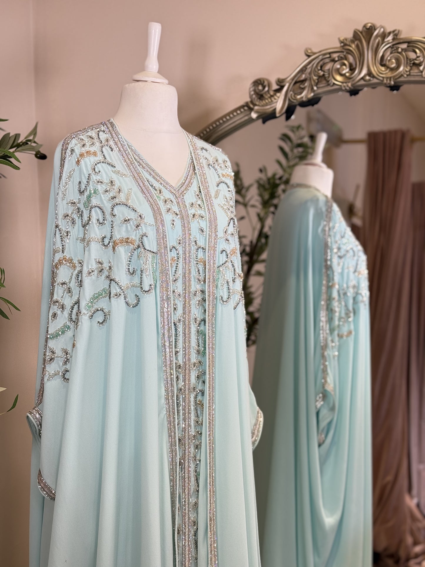 Full Embellished Khaliji Caftan E01