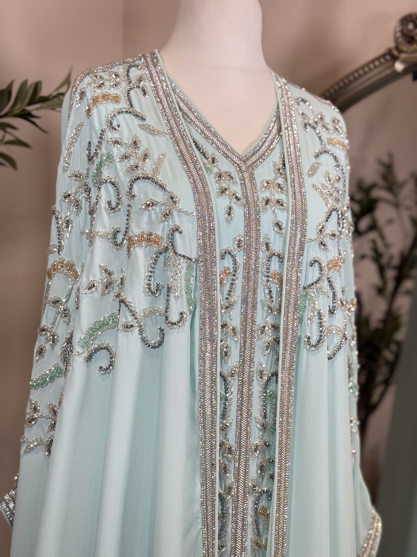 Full Embellished Khaliji Caftan E01