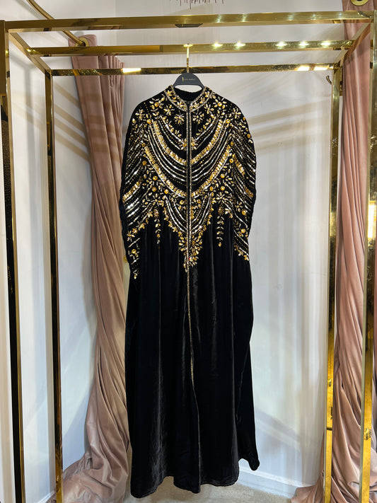 H13 Sheikha Mozza Velvet Abaya