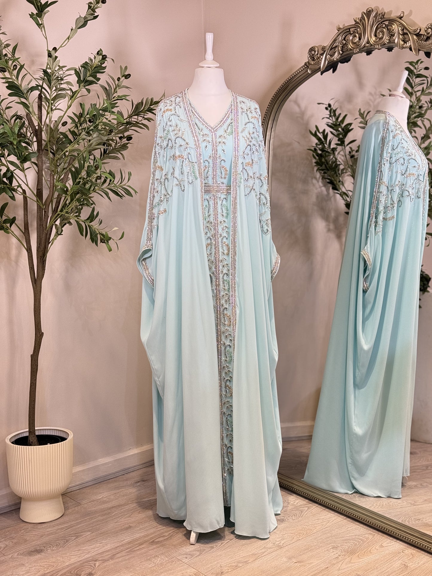 Full Embellished Khaliji Caftan E01