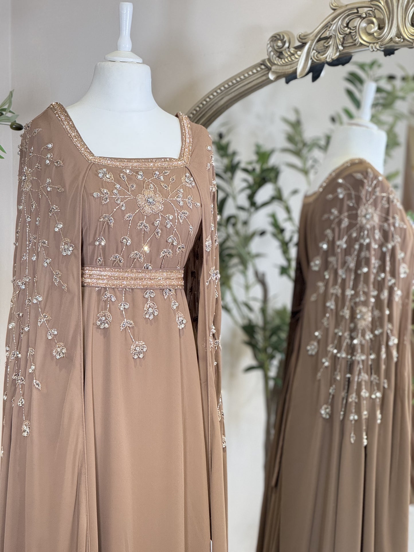 Full Embellished Khaliji Caftan R01