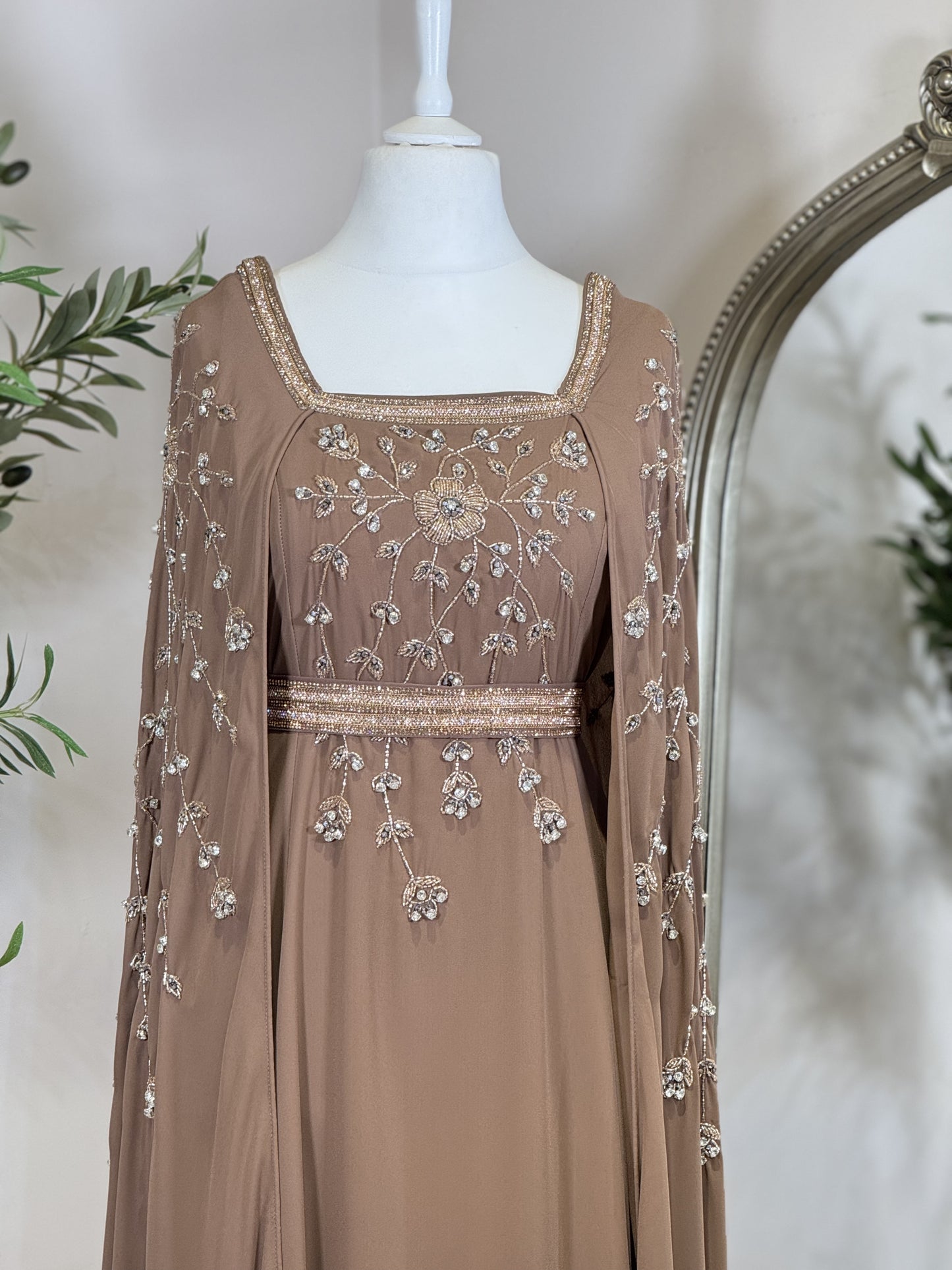 Full Embellished Khaliji Caftan R01