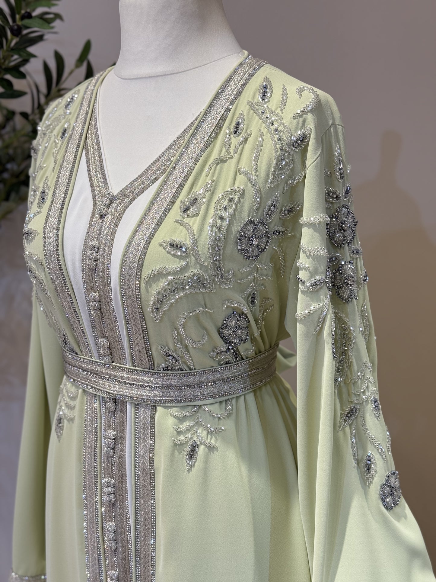 Mona 3 Piece Khaliji Caftan E01