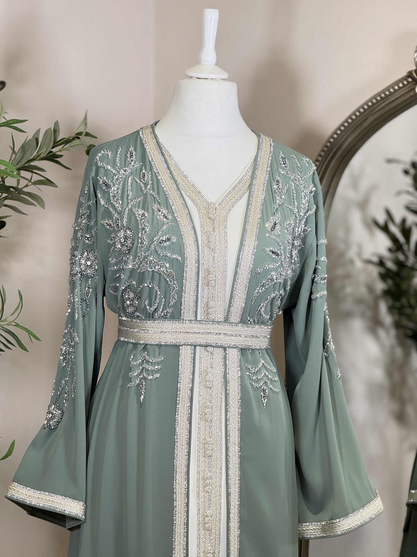 Mona 3 Piece Khaliji Caftan E01