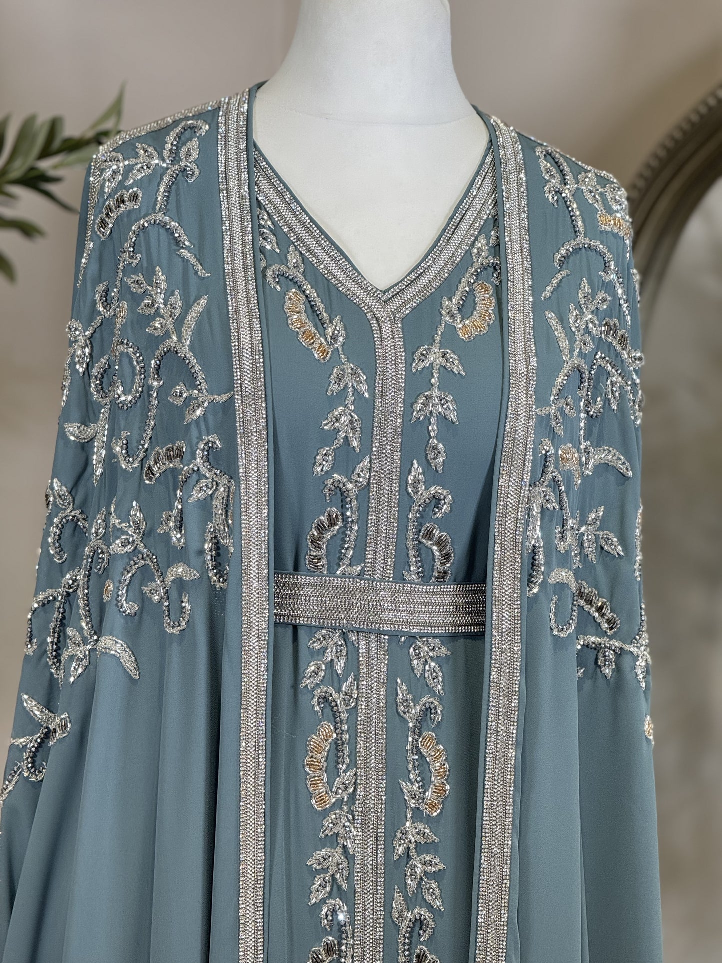 Full Embellished Khaliji Caftan E01