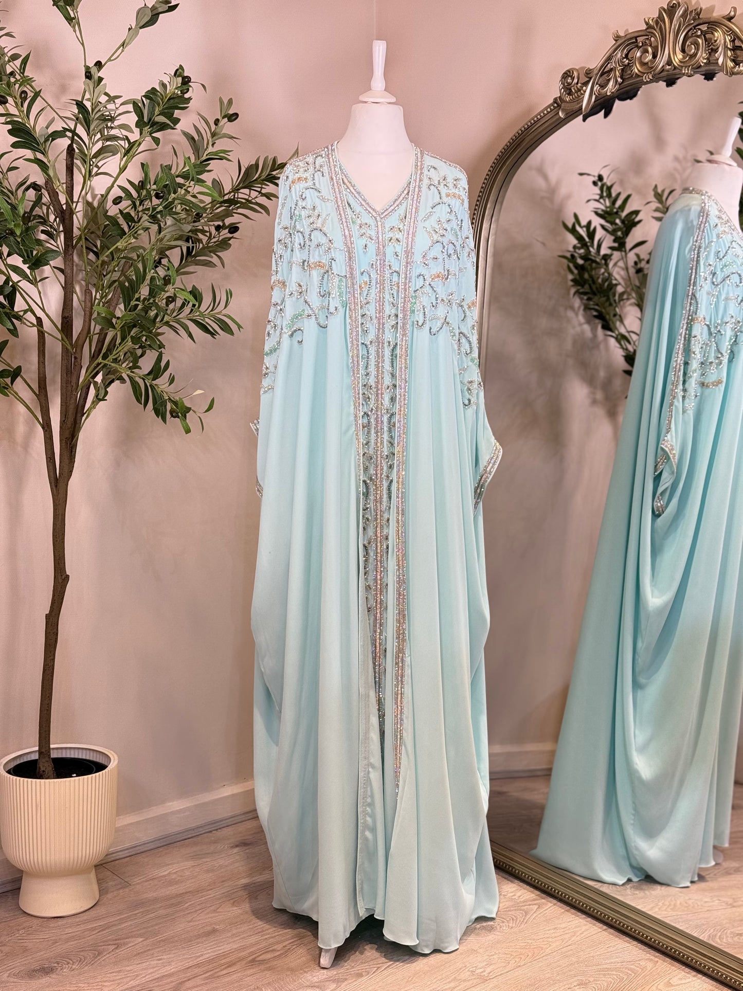 Full Embellished Khaliji Caftan E01