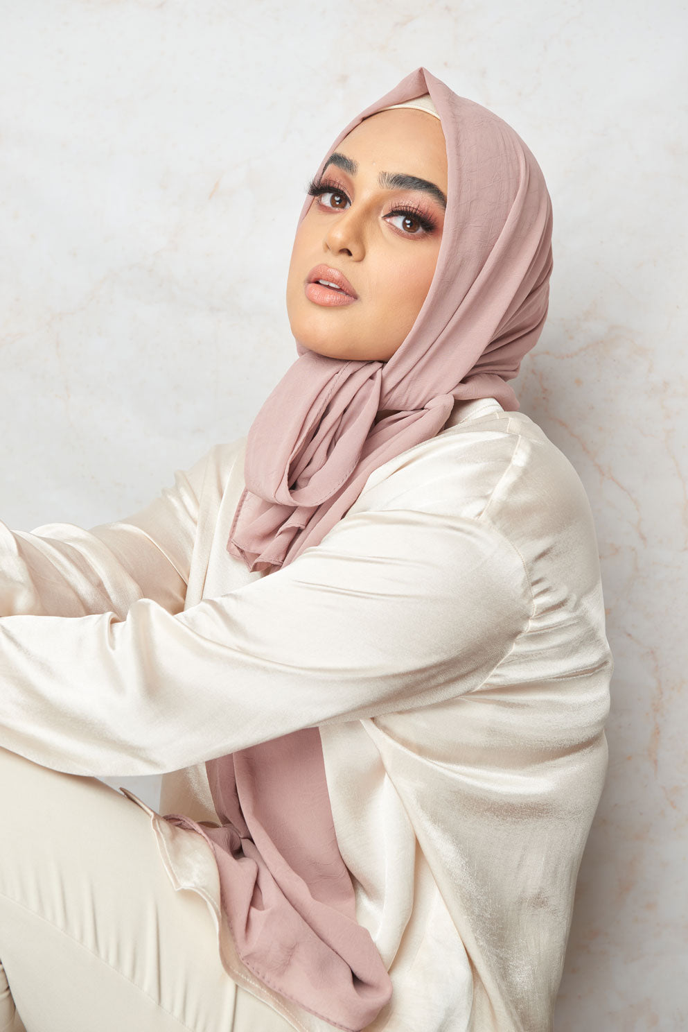 Ash Rose Marble Vein Chiffon Hijab