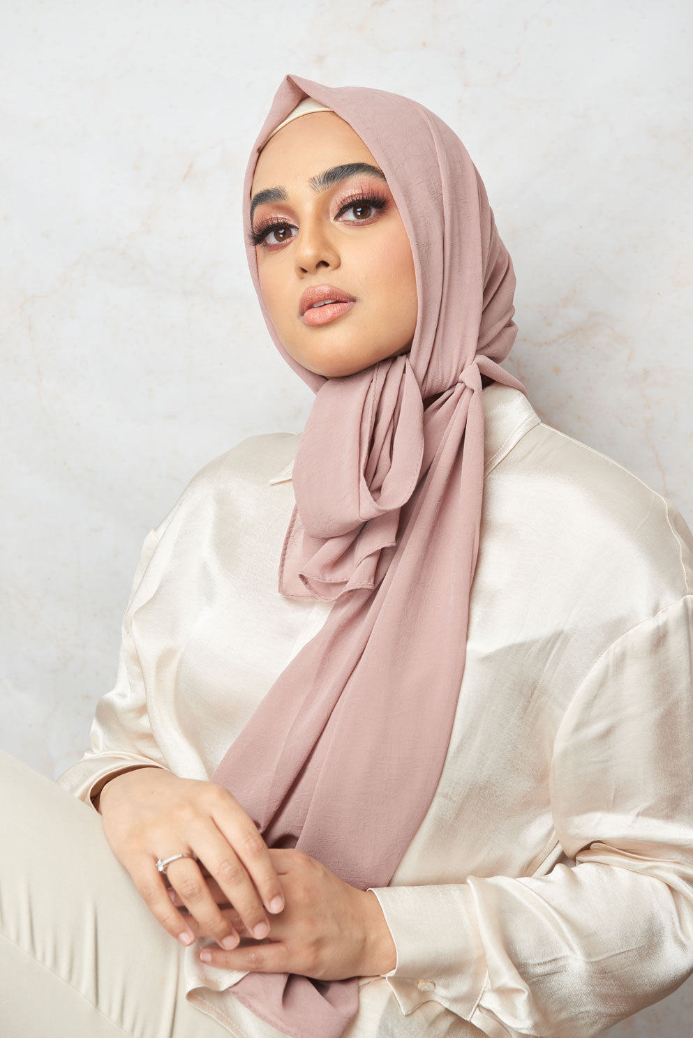 Ash Rose Marble Vein Chiffon Hijab
