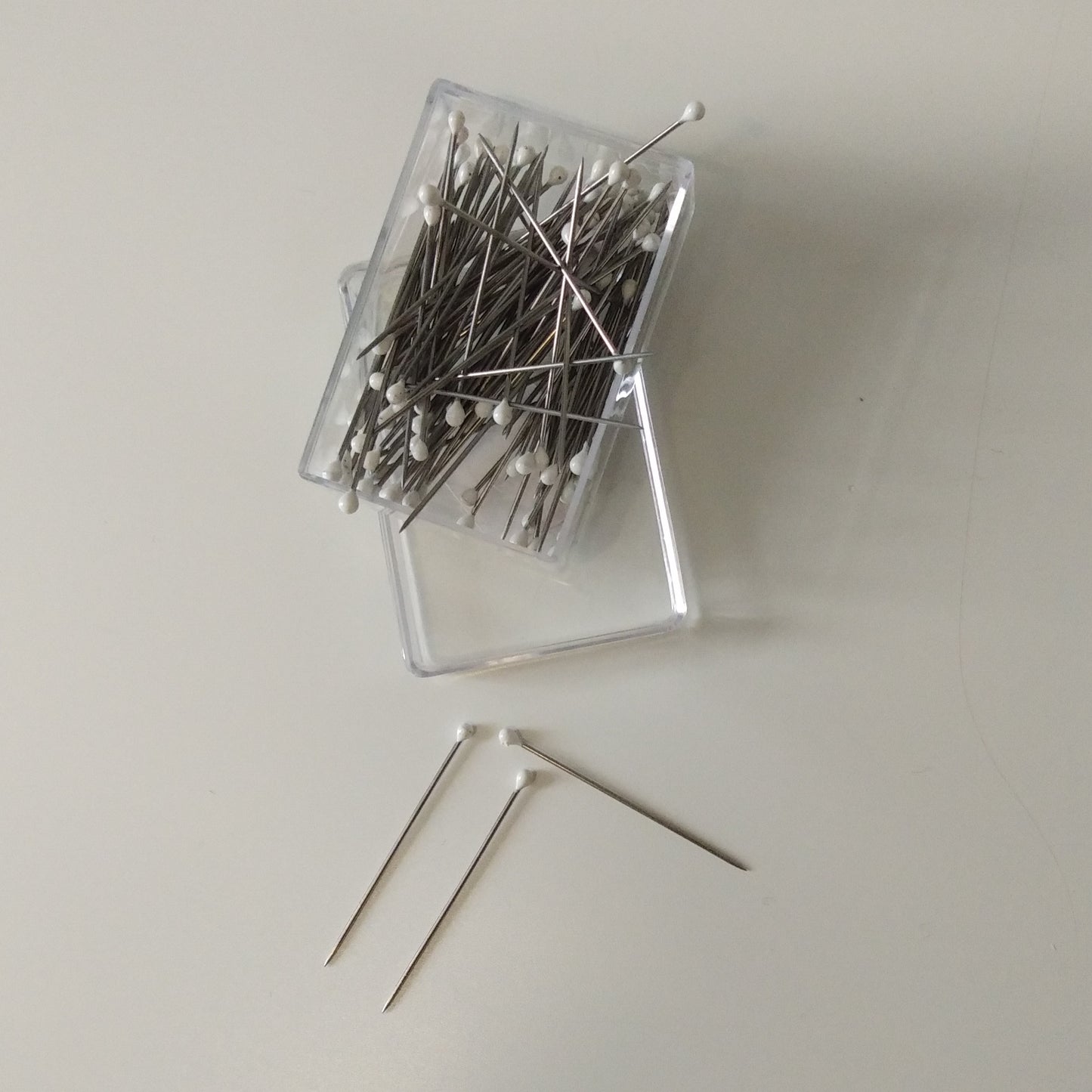 White Plated Head Silver Pins